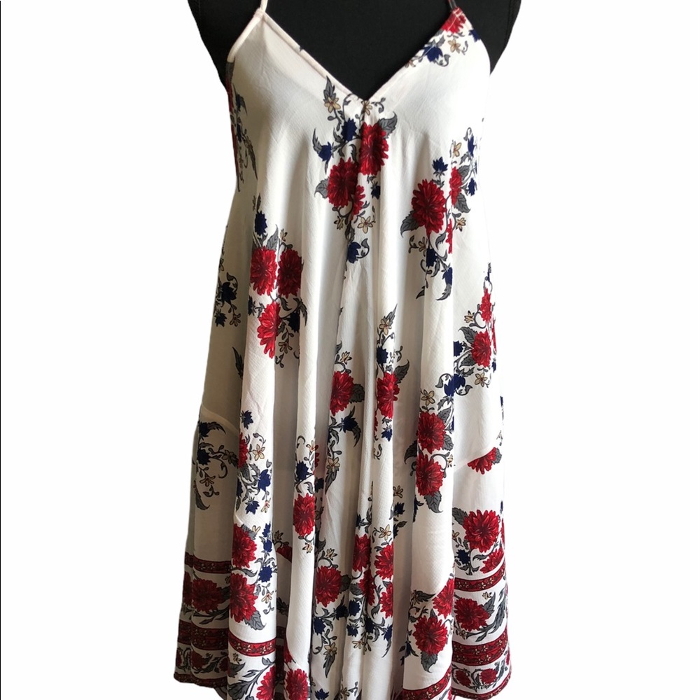 NWT white floral simple handkerchief hem dress
